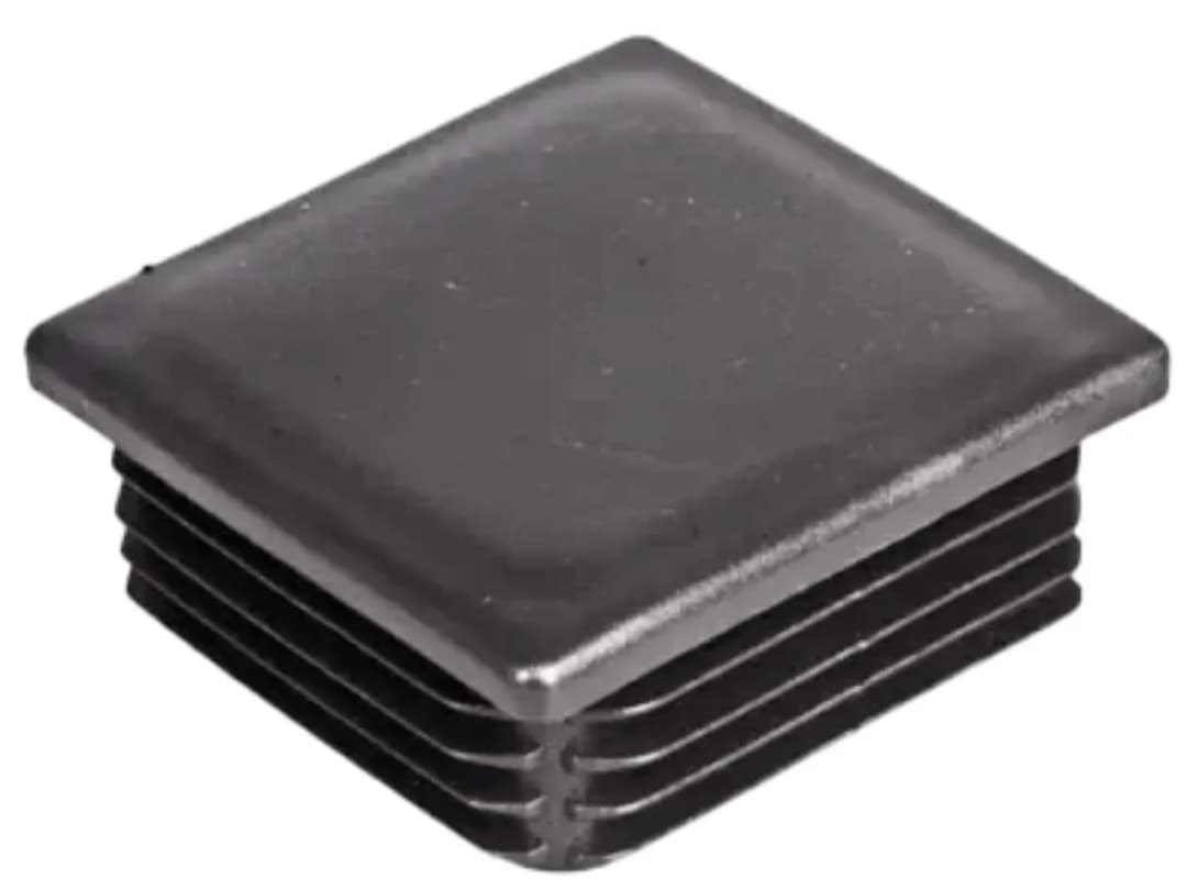 Заглушка пластиковая 20х20
